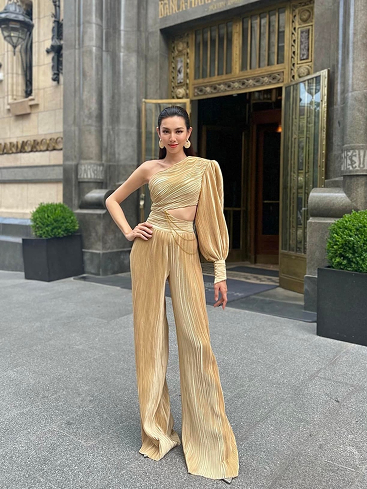 Ảnh vui sao Việt 28/7: Hồng Nhung sánh đôi bạn trai ngoại quốc dự tiệc - Ảnh 11.