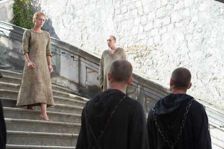 Cặp đôi mây mưa tại bối cảnh quay phim Trò chơi vương quyền - Ảnh 2.