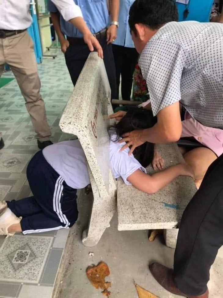 Những hình ảnh hài hước chỉ có thể là trường học Việt Nam! (P3) - Ảnh 9.