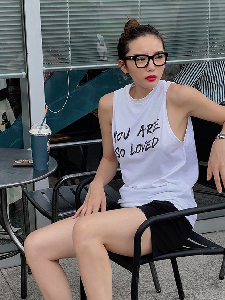 Ảnh vui sao Việt 14-8: Hai mẹ con Bảo Thy cool ngầu - Ảnh 8.