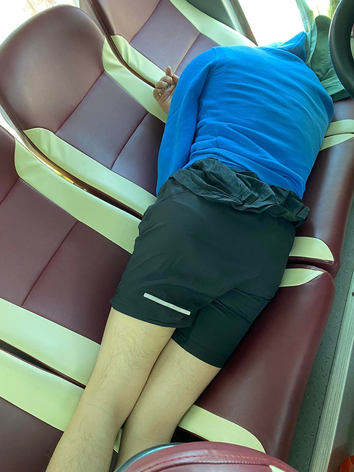 Ngô Kiến Huy ‘dìm hàng’ hội bạn khi ngủ; Lê Dương Bảo Lâm ‘phản dame’ cực gắt - Ảnh 7.