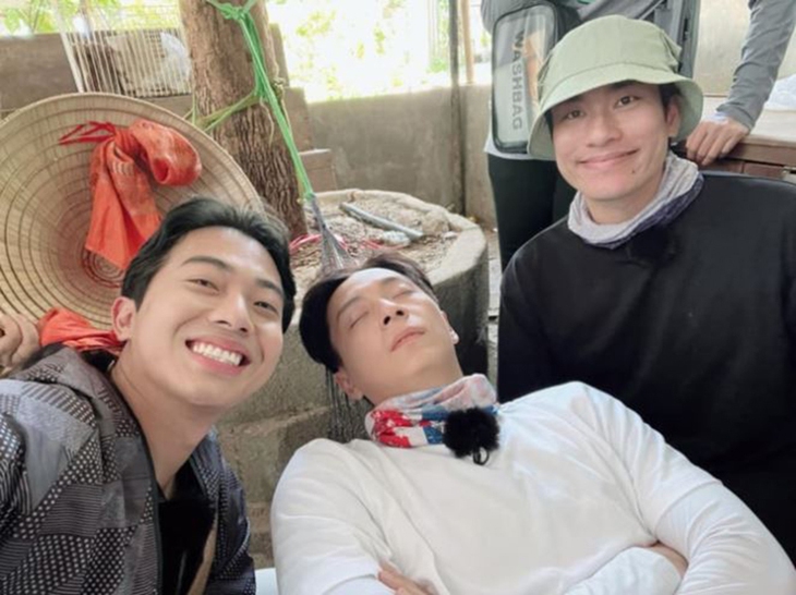 Ngô Kiến Huy ‘dìm hàng’ hội bạn khi ngủ; Lê Dương Bảo Lâm ‘phản dame’ cực gắt - Ảnh 8.