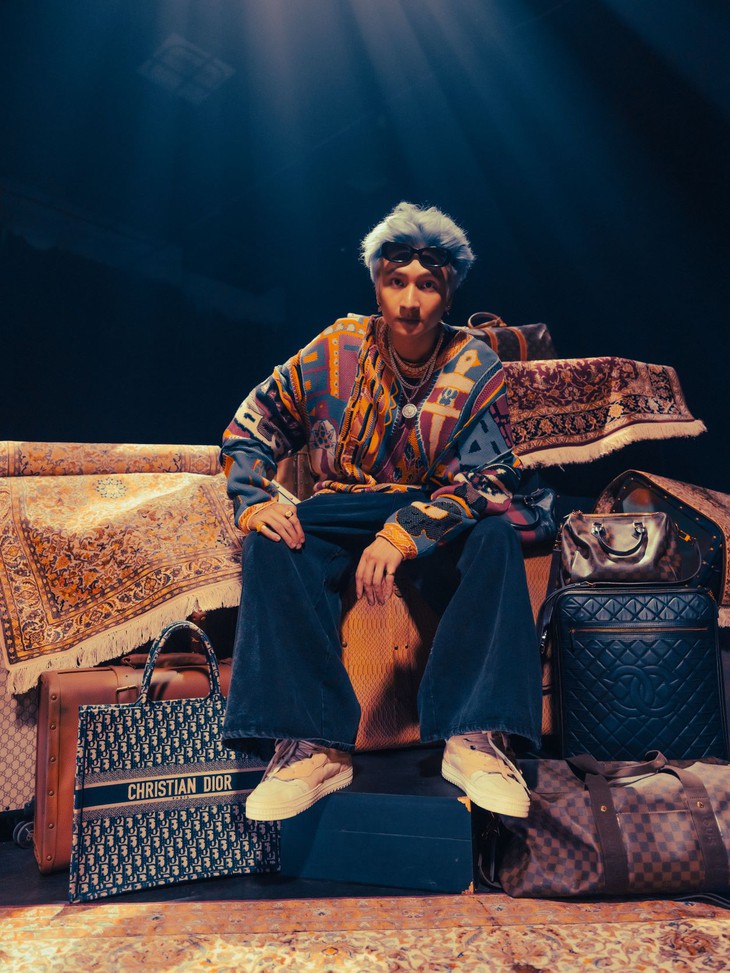 16 Typh cùng Touliver rải flow triệu đô trong MV Million Dollar Boy - Ảnh 4.