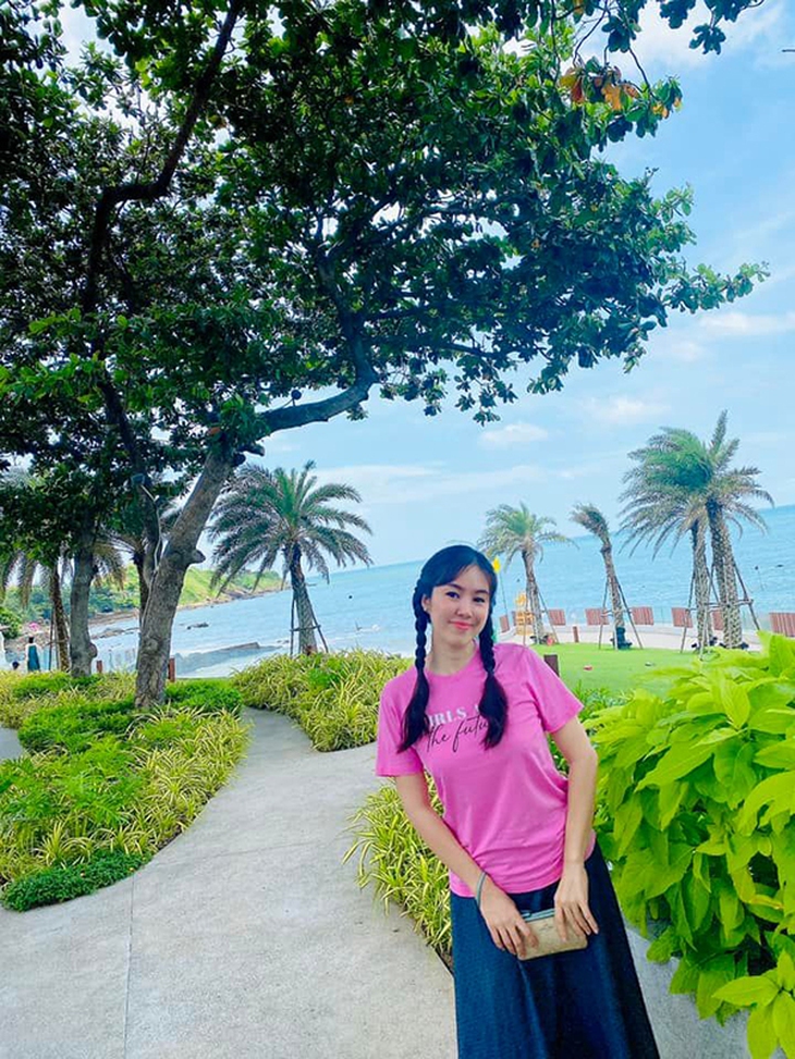 Ảnh vui sao Việt 22-8: BB Trần - Hải Triều ‘cosplay’ Diệu Nhi - Anh Tú - Ảnh 5.