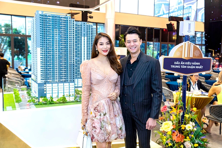 Ảnh vui sao Việt 31-8: Nghệ sĩ Xuân Hinh tạo dáng xì tin - Ảnh 9.