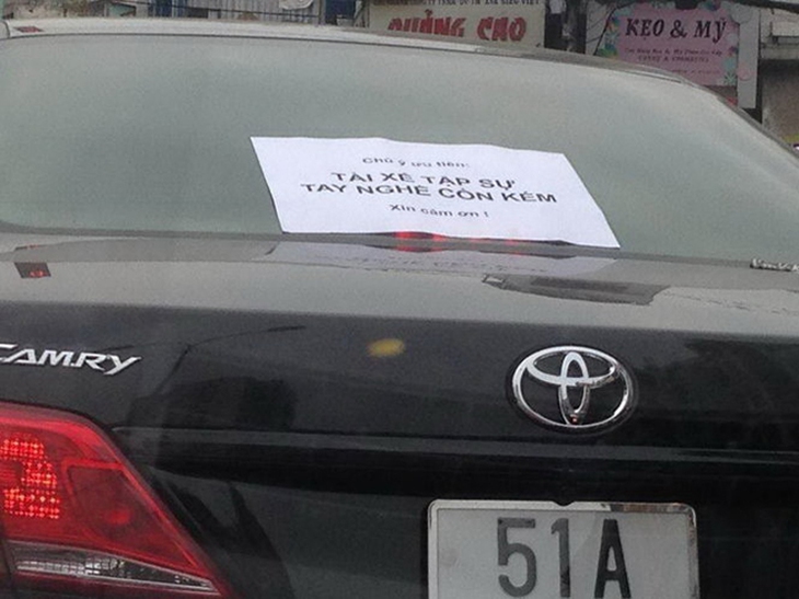 Cười đau bụng với những biển thông báo trên xe - Ảnh 5.