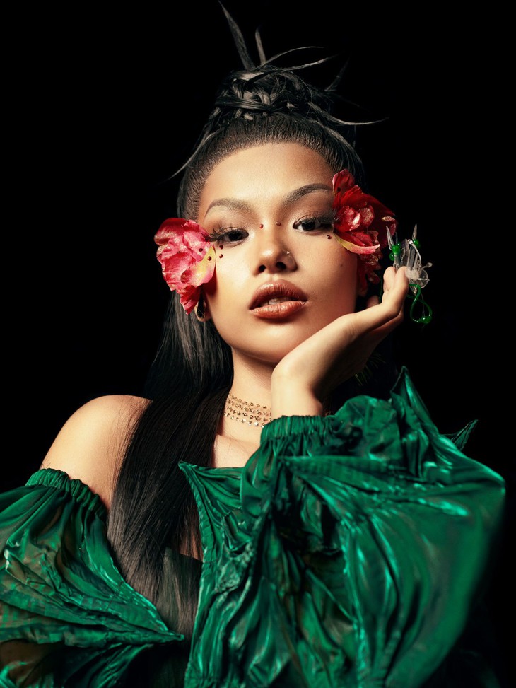 Cười đắc chí với thông điệp của nữ nghệ sĩ Việt đầu tiên thuộc Sony Music Entertainment - Ảnh 4.