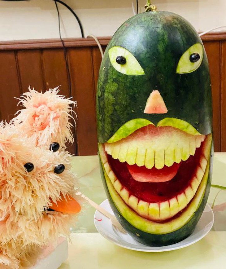 Tết Trung thu và những mâm cỗ mang phiên bản đột biến - Ảnh 2.