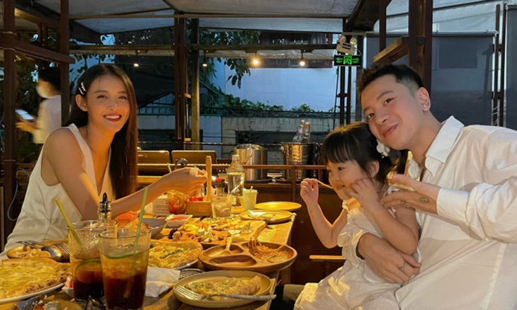 Ảnh vui sao Việt 10-9: Con út nhà Xuân Bắc ‘tấu hài’ đáng yêu - Ảnh 2.