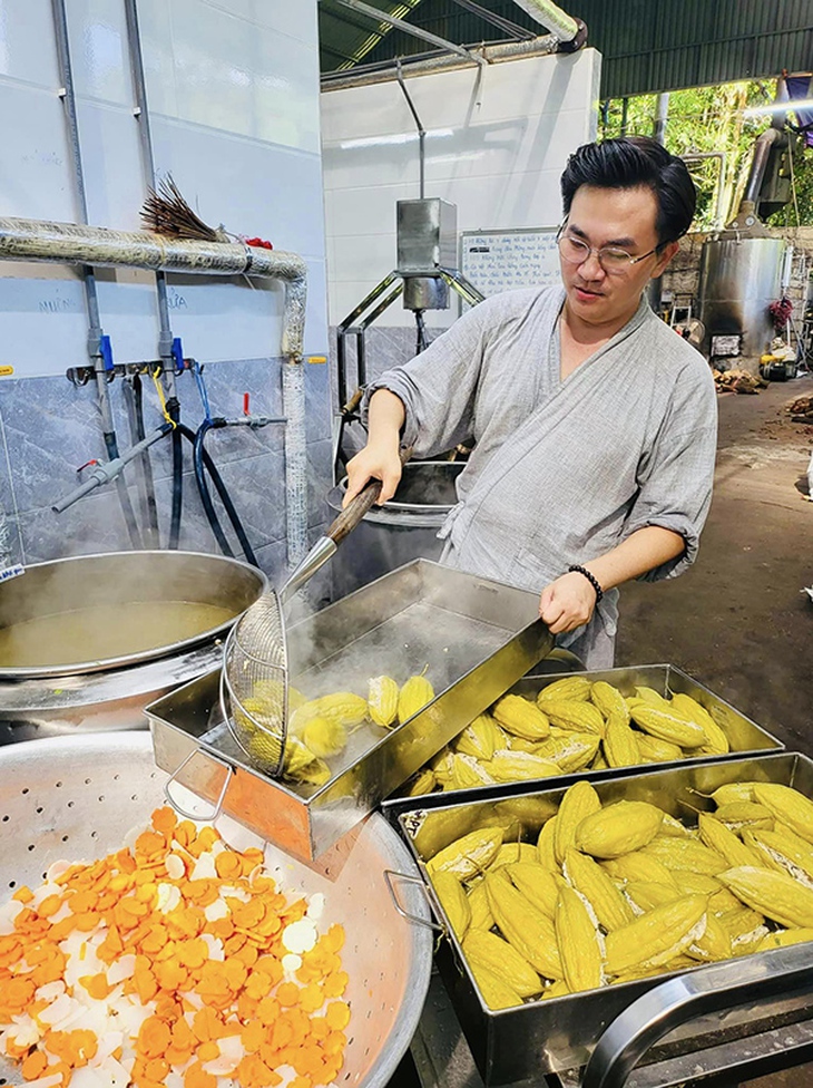 Ảnh vui sao Việt 11-9: Hiền Thục gây cười khi mẹ nhờ kéo dài chân - Ảnh 10.