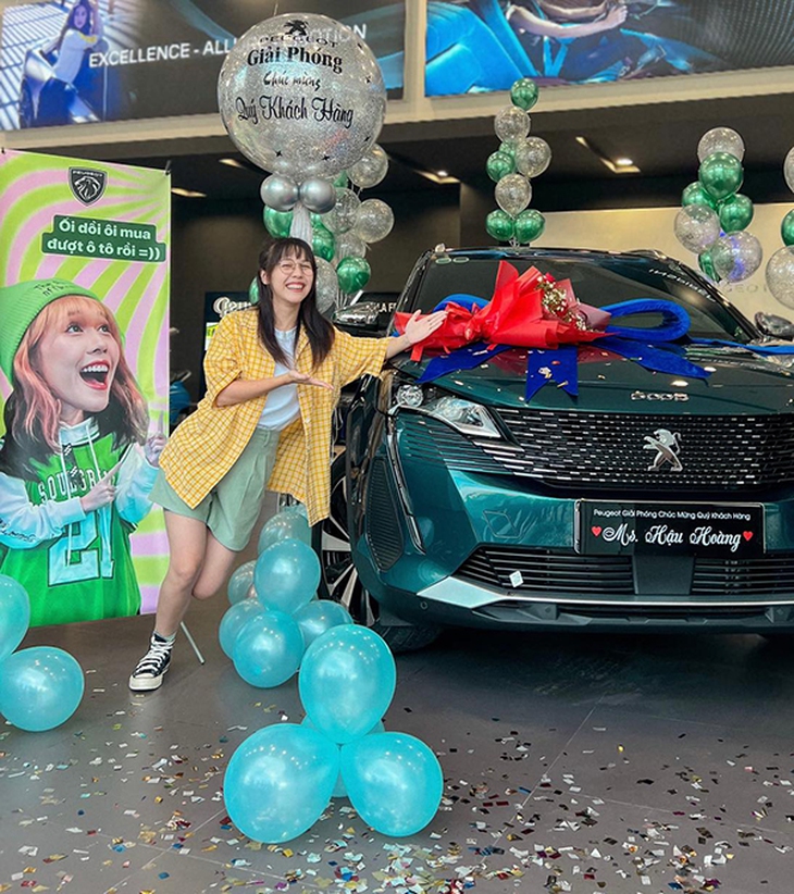 Ảnh vui sao Việt 12-9: Lê Dương Bảo Lâm xứng danh ‘đệ nhất mỹ môi’ - Ảnh 4.