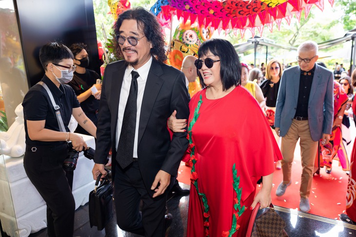 Dàn sao thứ dữ nhảy nhót tưng bừng cùng Đàm Vĩnh Hưng - Ảnh 5.