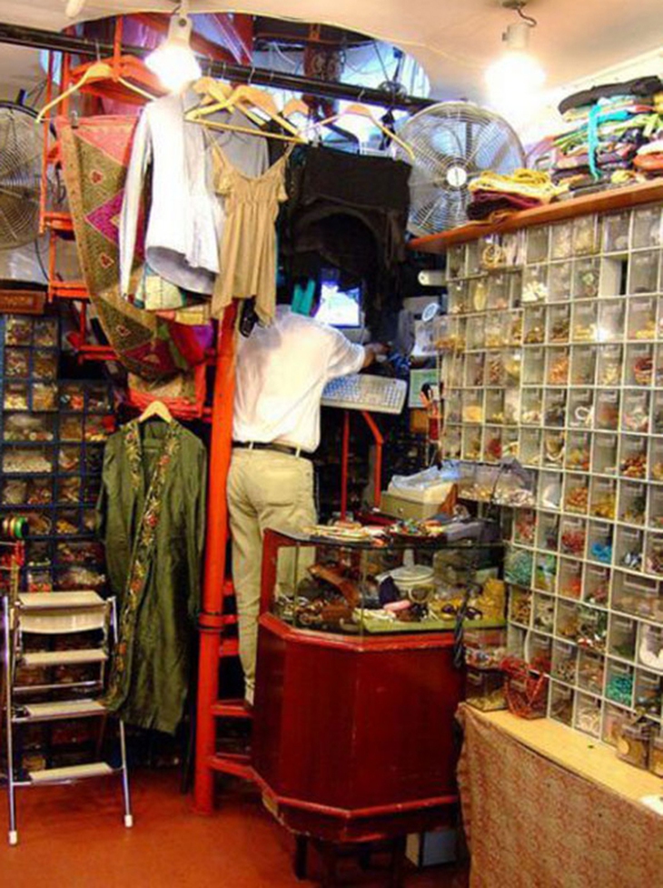 Những khoảnh khắc làm việc tréo ngoe của hội workaholic - Ảnh 4.