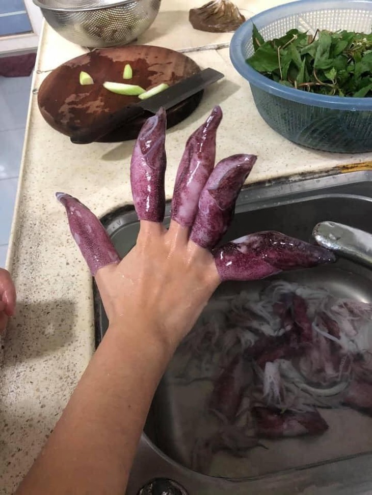 Ảnh vui 19-9: Khoảnh khắc trước giờ thi đấu bóng rổ giữa U16 Mỹ và U16 El Salvador - Ảnh 5.