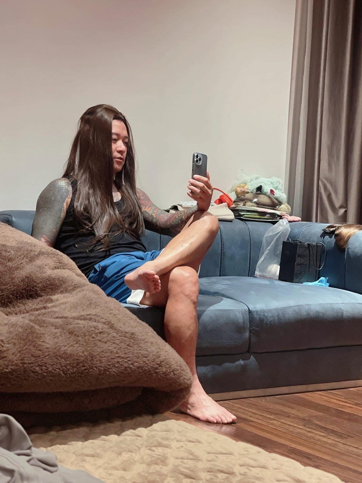 Ảnh vui sao Việt 2-9: Tuấn Hưng hóa vai Dương Quá - Ảnh 1.