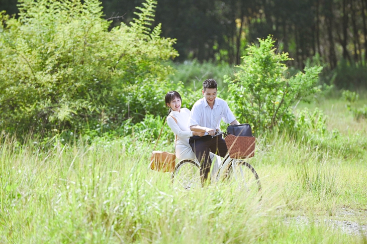 Quân A.P thành lính cứu hỏa, netizen thốt lên phải chi anh lính cứu hỏa nào cũng điển trai thế này! - Ảnh 7.