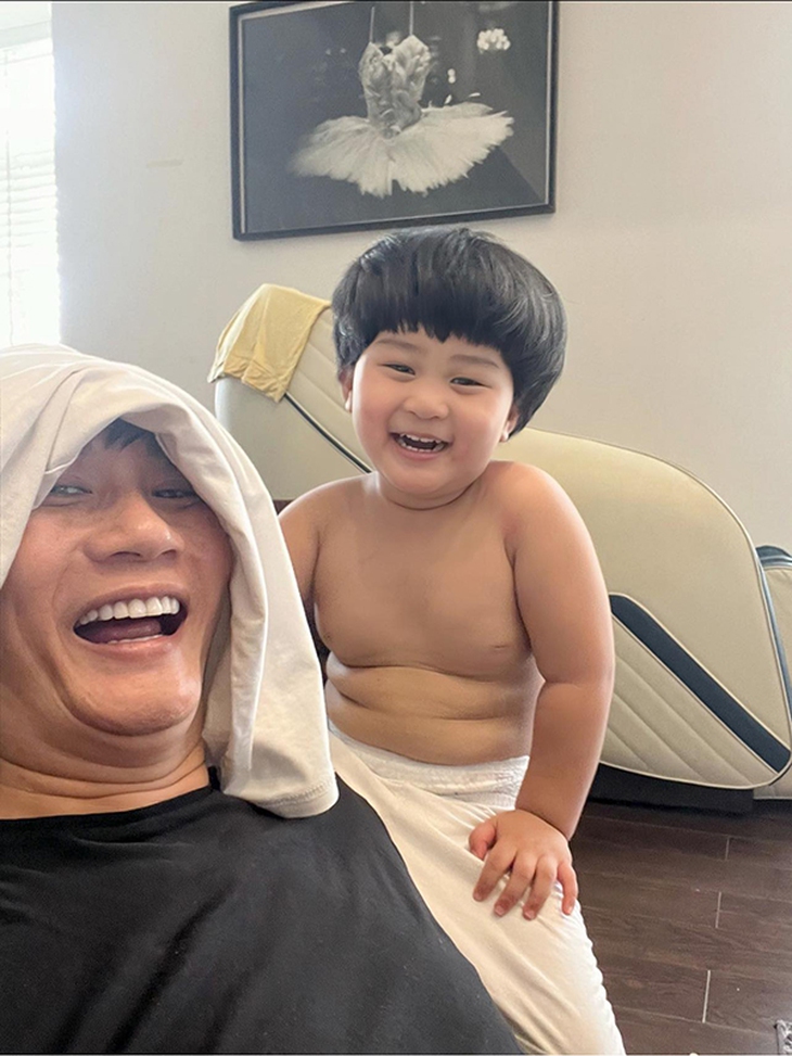 Ảnh vui sao Việt 22-9: Sơn Thạch ước có hai con đáng yêu của Hồ Ngọc Hà - Ảnh 4.