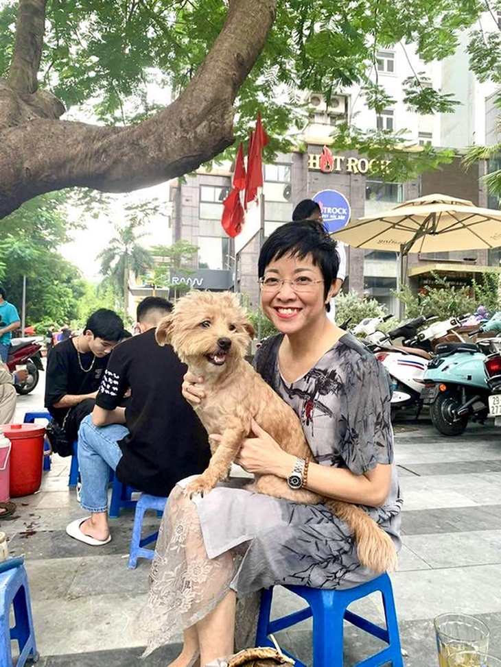 Ảnh vui sao Việt 27-9: Việt Hương ‘ngầu’ bên Hồng Đào, Cẩm Ly - Ảnh 10.