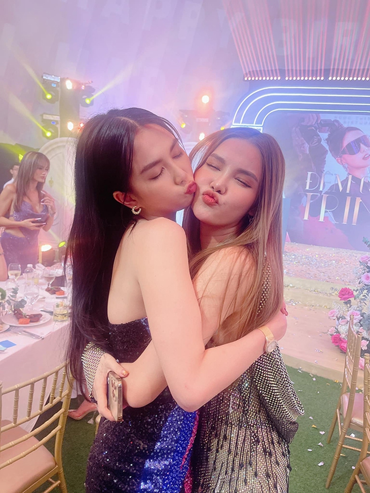 Ảnh vui sao Việt 28-9: Tự Long troll Xuân Bắc ham ăn - Ảnh 3.