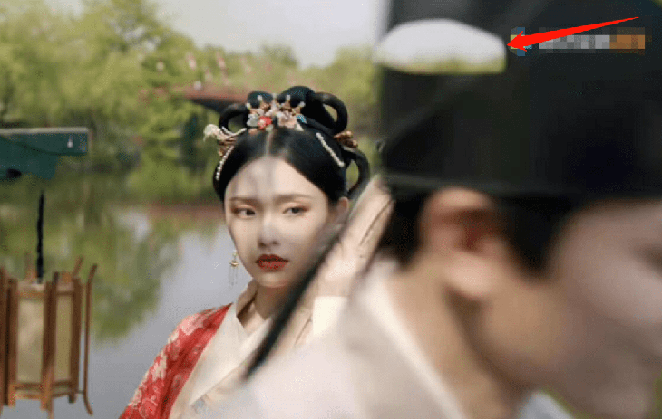 Những tai nạn khó đỡ trên phim Hoa ngữ, xem xong không cười không lấy tiền - Ảnh 2.