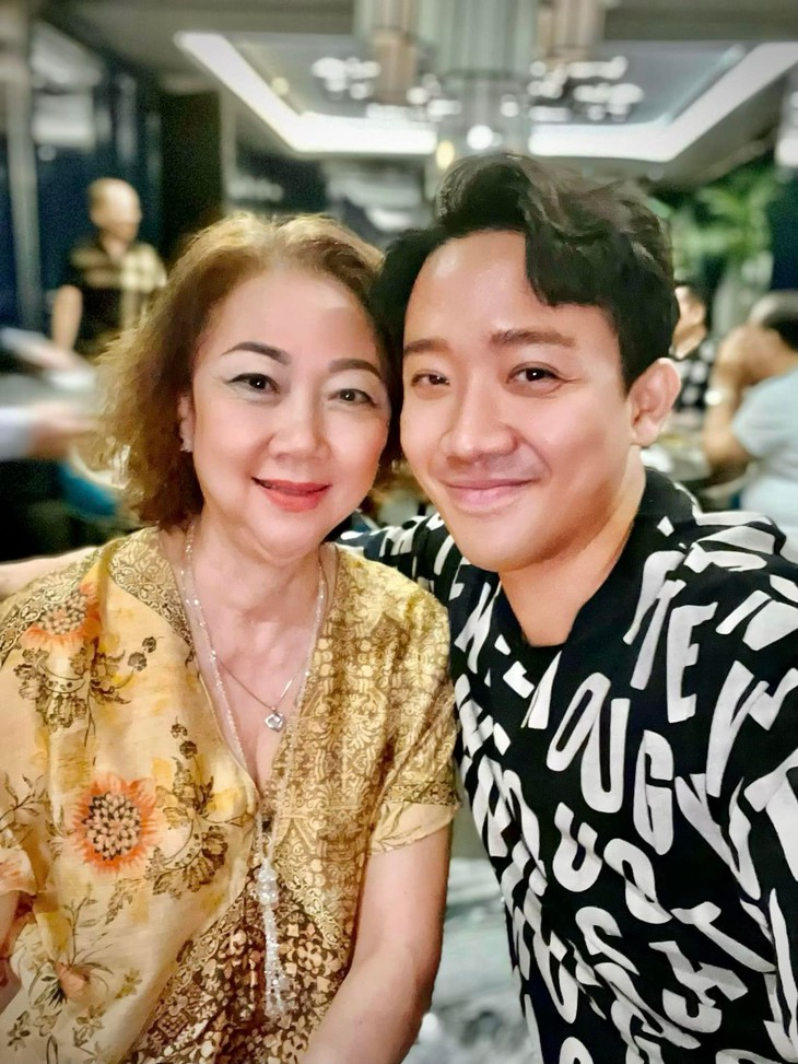 Ảnh vui sao Việt 4-9: Con trai Hòa Minzy vui nhộn - Ảnh 10.