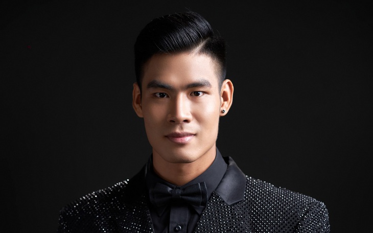 Chuyện chưa từng có, Nam vương Toàn cầu 2021 bị phế, ‘Nam vương chân đất