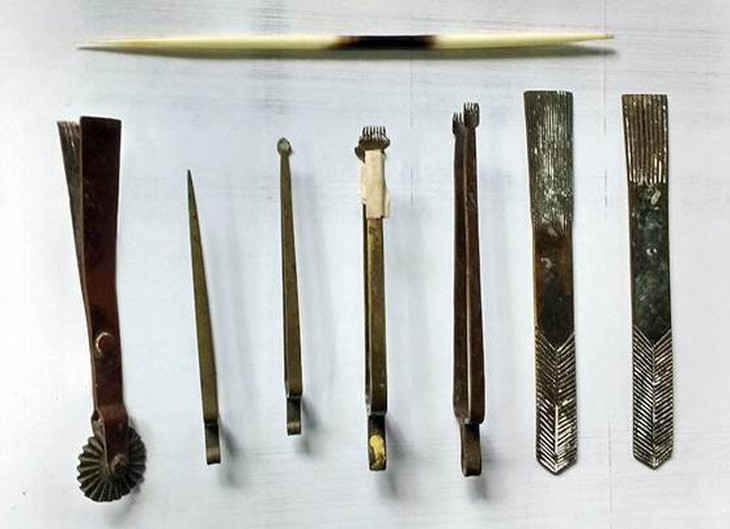 Làm lại đèn trung thu xưa vì thương con trẻ thời nay - Ảnh 8.