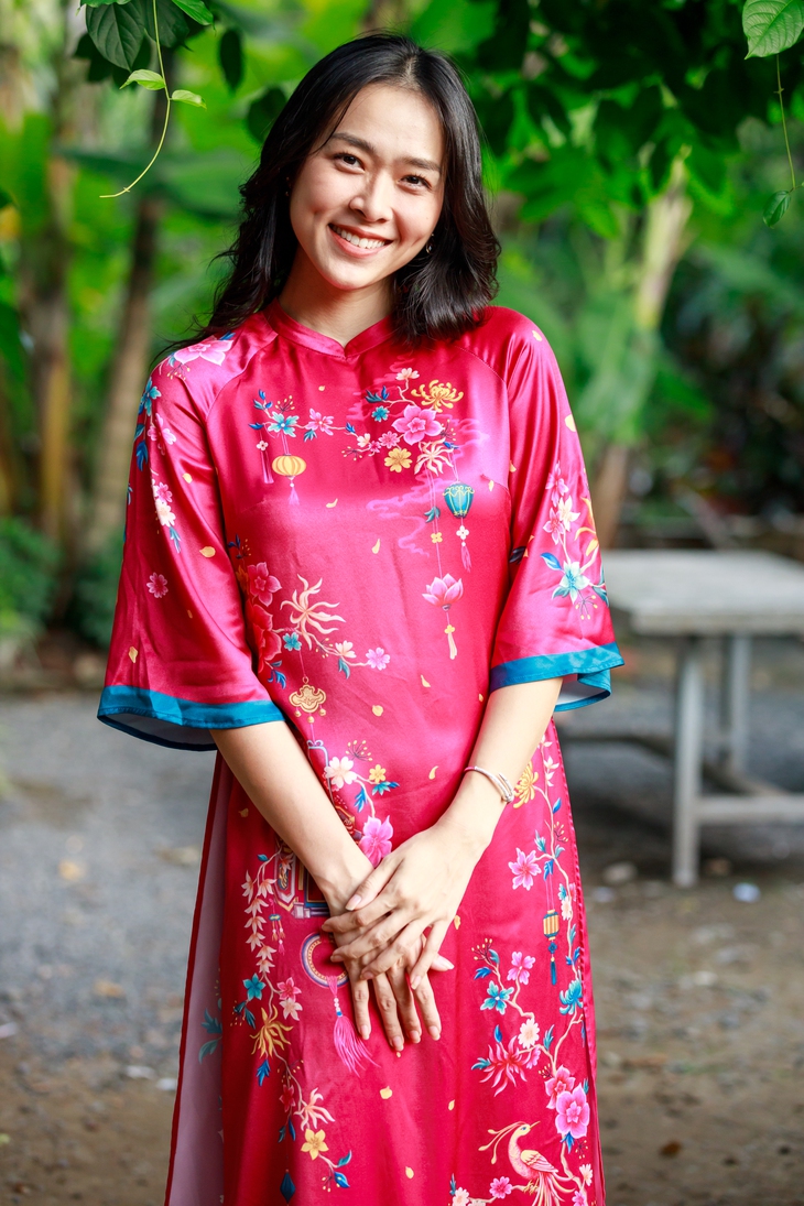 Kim Xuân, Lê Thiện gây sốc với tạo hình chặt chém trong Tết ngọt Tết thơm - Ảnh 4.