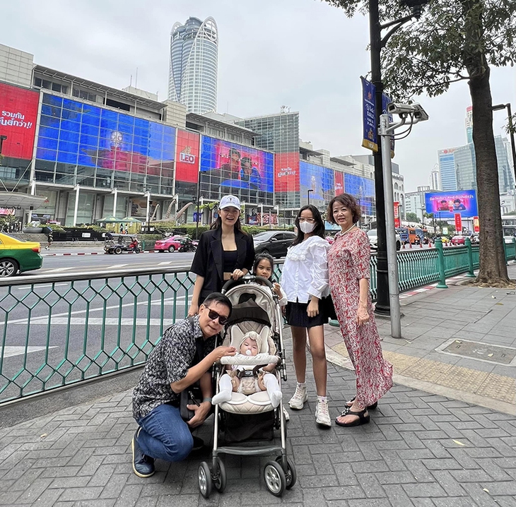 Ảnh vui sao Việt 12-1: Hoa hậu Ngọc Hân khen HLV Park vui tính - Ảnh 10.