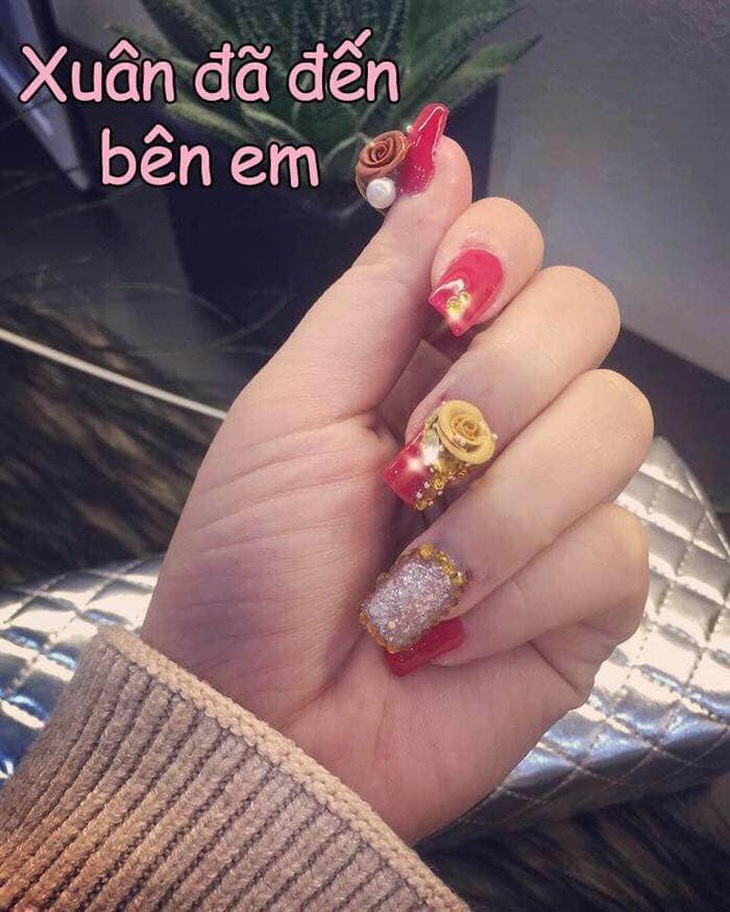 Top 5 bộ nail bá cháy bò chét khiến chị em vừa cười vừa đón Tết - Ảnh 3.