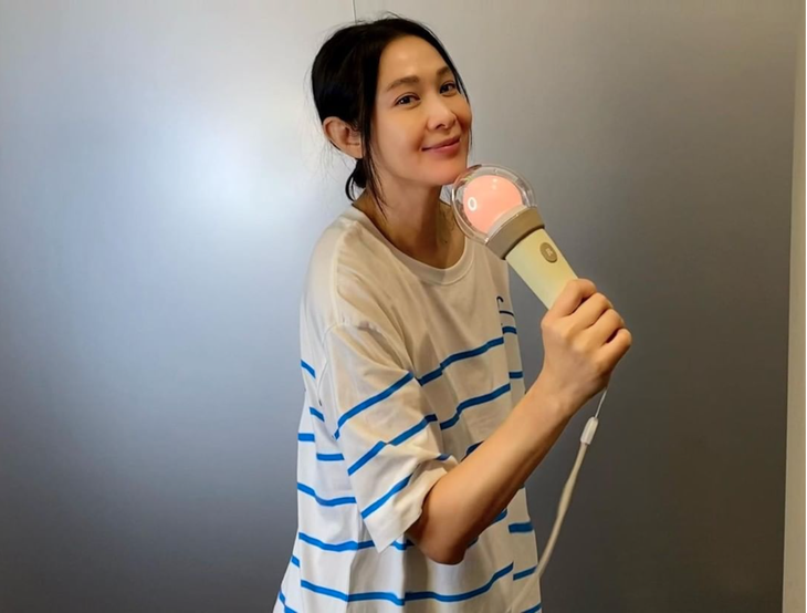 Cuộc sống hôn nhân độc lạ của các ngôi sao Hoa ngữ: Yêu nhưng không thèm ngủ chung - Ảnh 2.