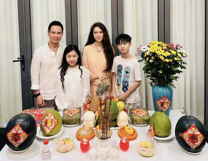 Ảnh vui sao Việt 22-1: Tăng Thanh Hà hạnh phúc đón giao thừa bên chồng - Ảnh 2.