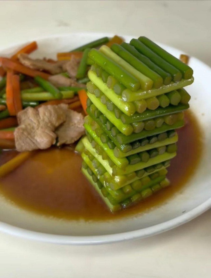 Ảnh vui 29-1: Đi họp lớp sau 10 năm kiểu không hẹn mà gặp - Ảnh 6.