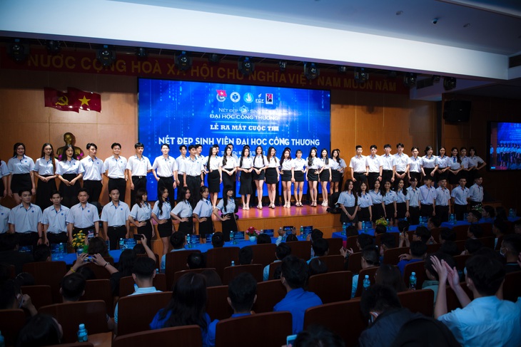 Sinh viên dự thi Nét đẹp Sinh viên Đại học Công Thương 2023.