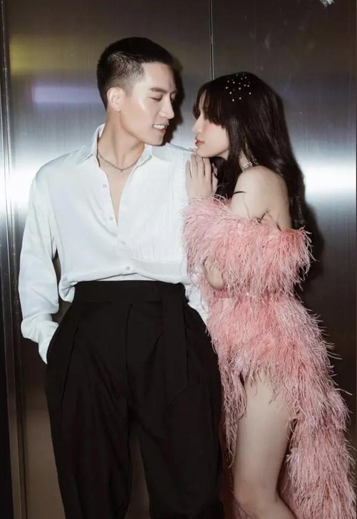 Anh Tú và Lyly được khen ngợi là cặp đôi V-pop đẹp với chuyện tình lãng mạn