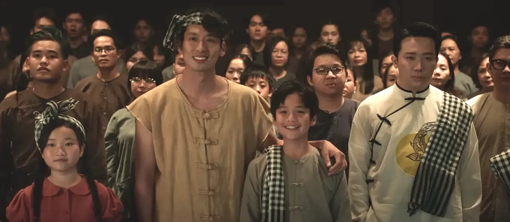 Đất rừng phương Nam có số suất chiếu sớm cao kỷ lục