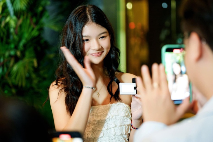 Con gái Trương Ngọc Ánh không có ý định dự thi hoa hậu dù nhan sắc được khen ngợi