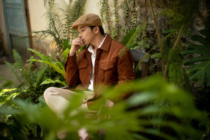 Mặc dù không có những sản phẩm triệu view nhưng Lân Nhã là ca sĩ có vị trí rất riêng trong đời sống âm nhạc.