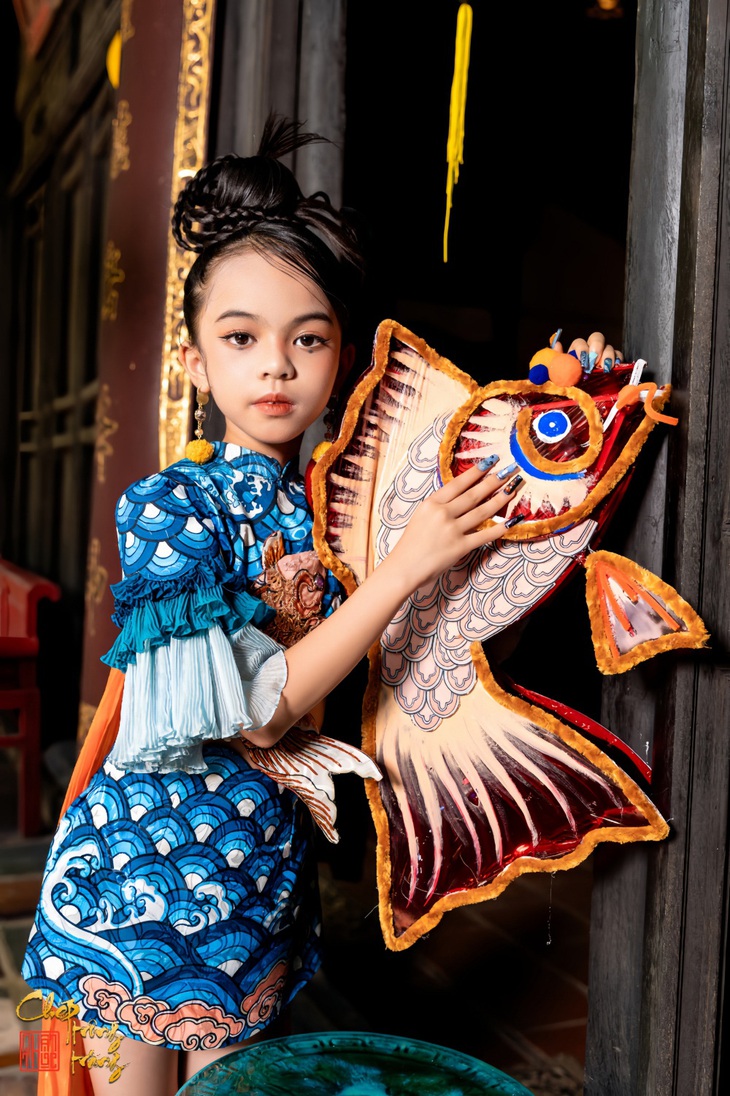 Bảo Hân được nhiều nhà mốt lựa chọn trình diễn "first face"