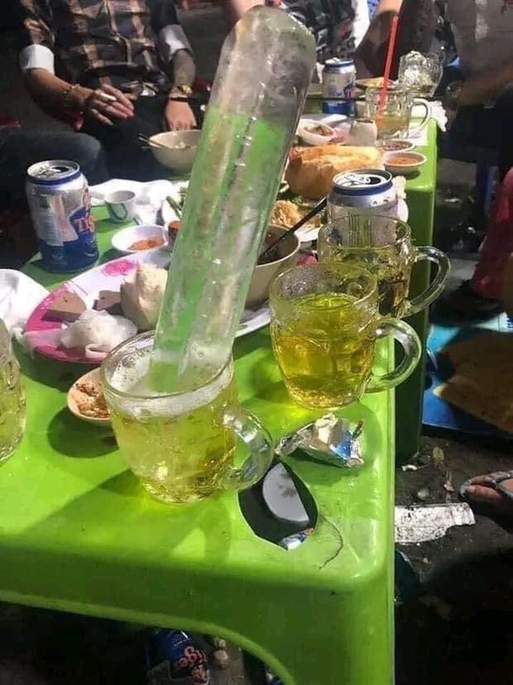 Cục đá dành cho mấy đứa sơ hở là xin