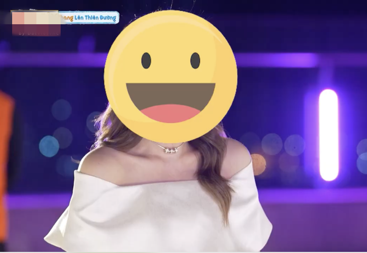 Ê kíp dùng icon che mặt khách mời 