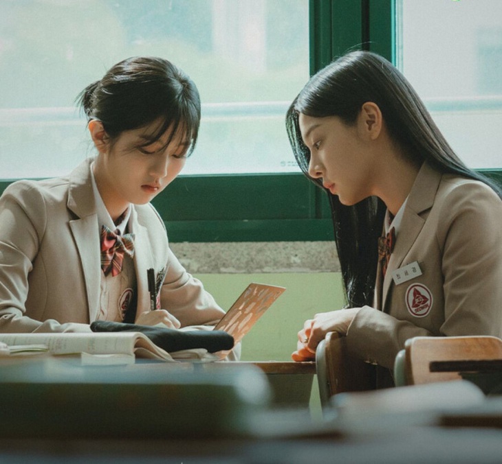 Du hành thời gian cùng top 5 phim xuyên không đình đám xứ kim chi - Ảnh 3.