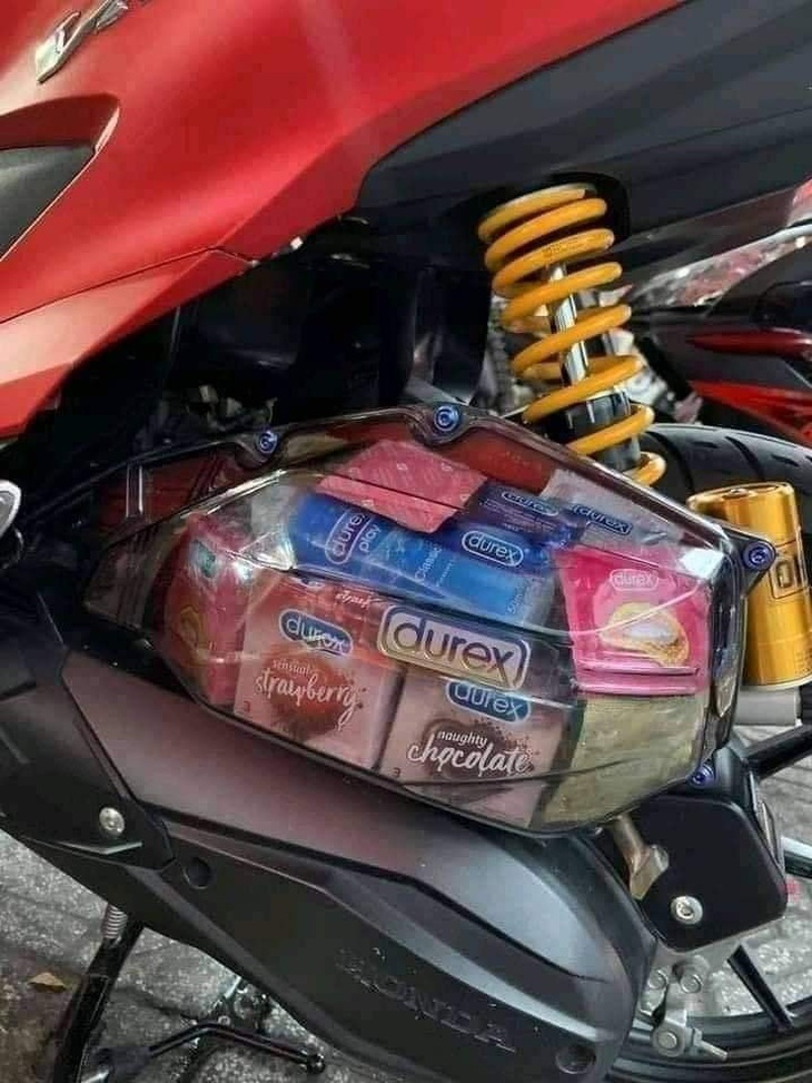 Thanh niên trang bị kỹ càng