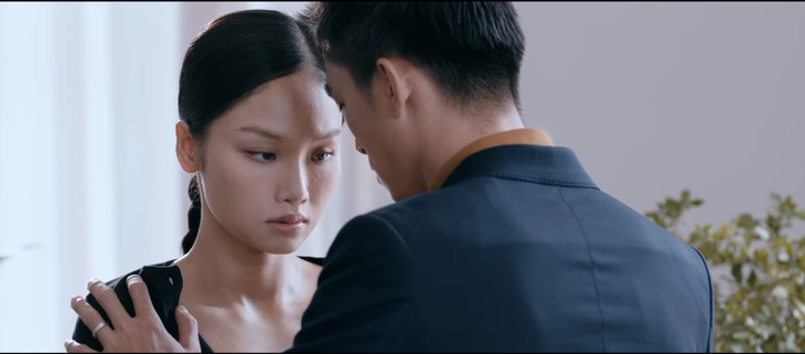 Miu Lê tiết lộ mắc cỡ đến sang chấn tâm lý khi diễn cảnh tình cảm với Karik và Lãnh Thanh