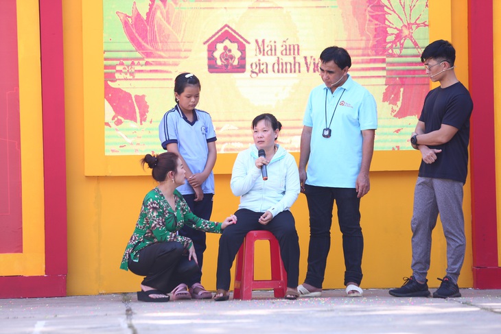 Thiên Vương MTV kể về tuổi thơ cơ cực phải dậy sớm giúp mẹ bán thịt ở chợ - Ảnh 5.