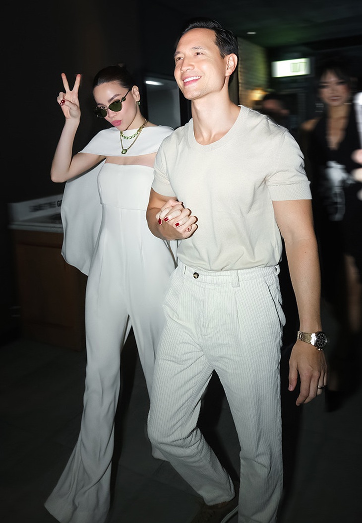 Hồ Ngọc Hà và ông xã Kim Lý tại buổi họp báo