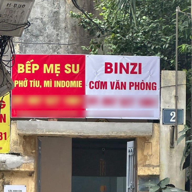 Suboi bắt tay Binzi mở hàng ăn.