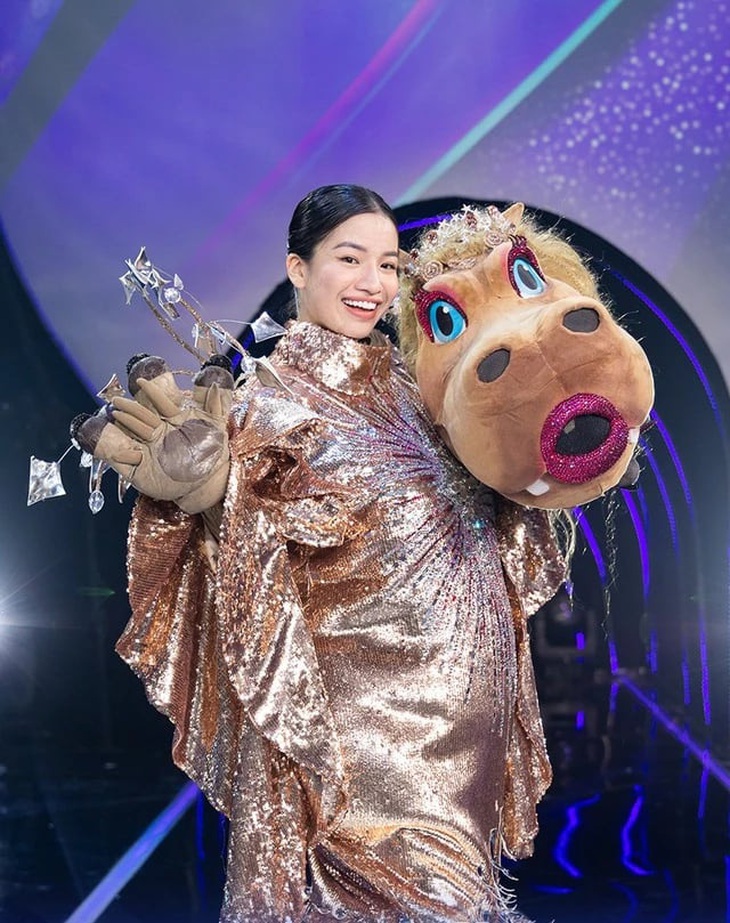 Vừa lộ diện, 'Hà Mã' Lâm Bảo Ngọc tỏ tình với 'Bố Gấu' Hoàng Hải- Ảnh 1.