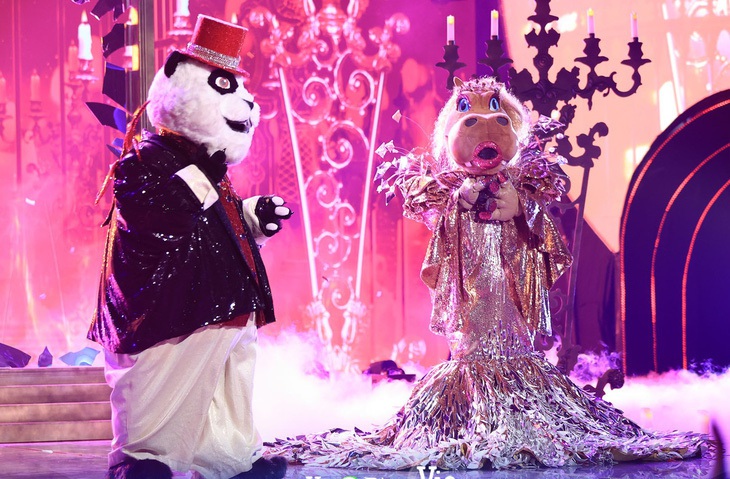 Hippo Happy và Bố Gấu có màn song ca gây bão mạng