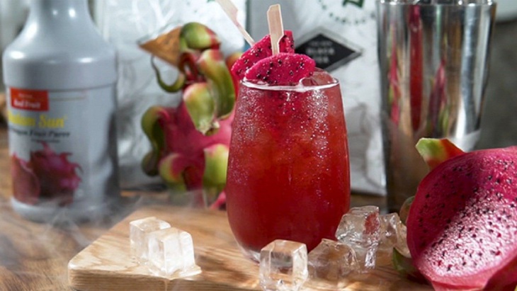 Trà thanh long là thức uống giải nhiệt tốt cho sức khỏe.